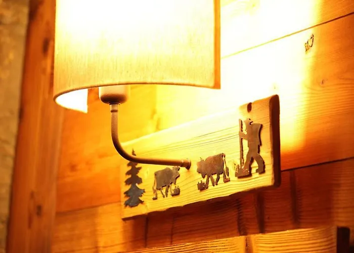 Perruquet 3 Stelle Superior Отель Брей-Червиния