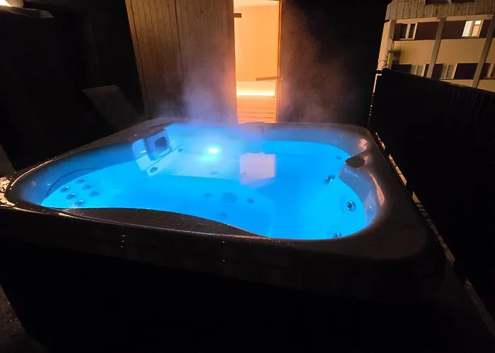 Perruquet 3 Stelle Superior Брей-Червиния